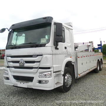 3 axles HOWO 6*4 recovery truck lorry crane for sale